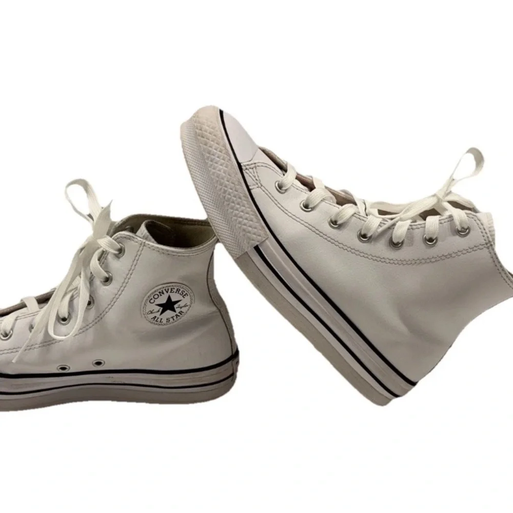 Converse Chuck Taylor All Star Lift‎ Leather High White Kid’s 6 Sneakers